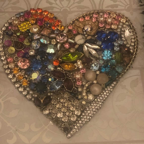 Framed Jewelry Art - Heart Made with Jewelry. - Picture 2 of 10